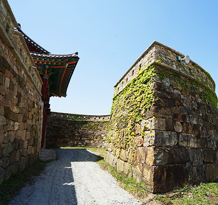 Entrance of South Gate