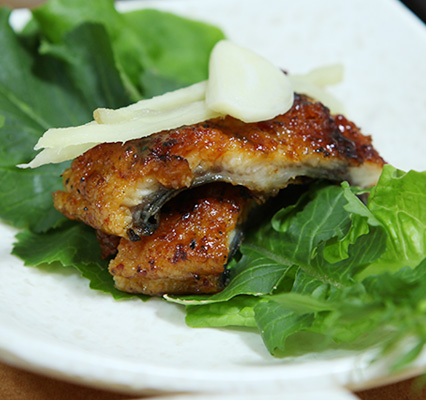 Seasoned and Grilled Freshwater Eel with Vegetable Wraps
